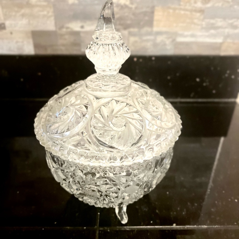 CRYSTAL CLEAR INDUSTRIES pinwheel candy box